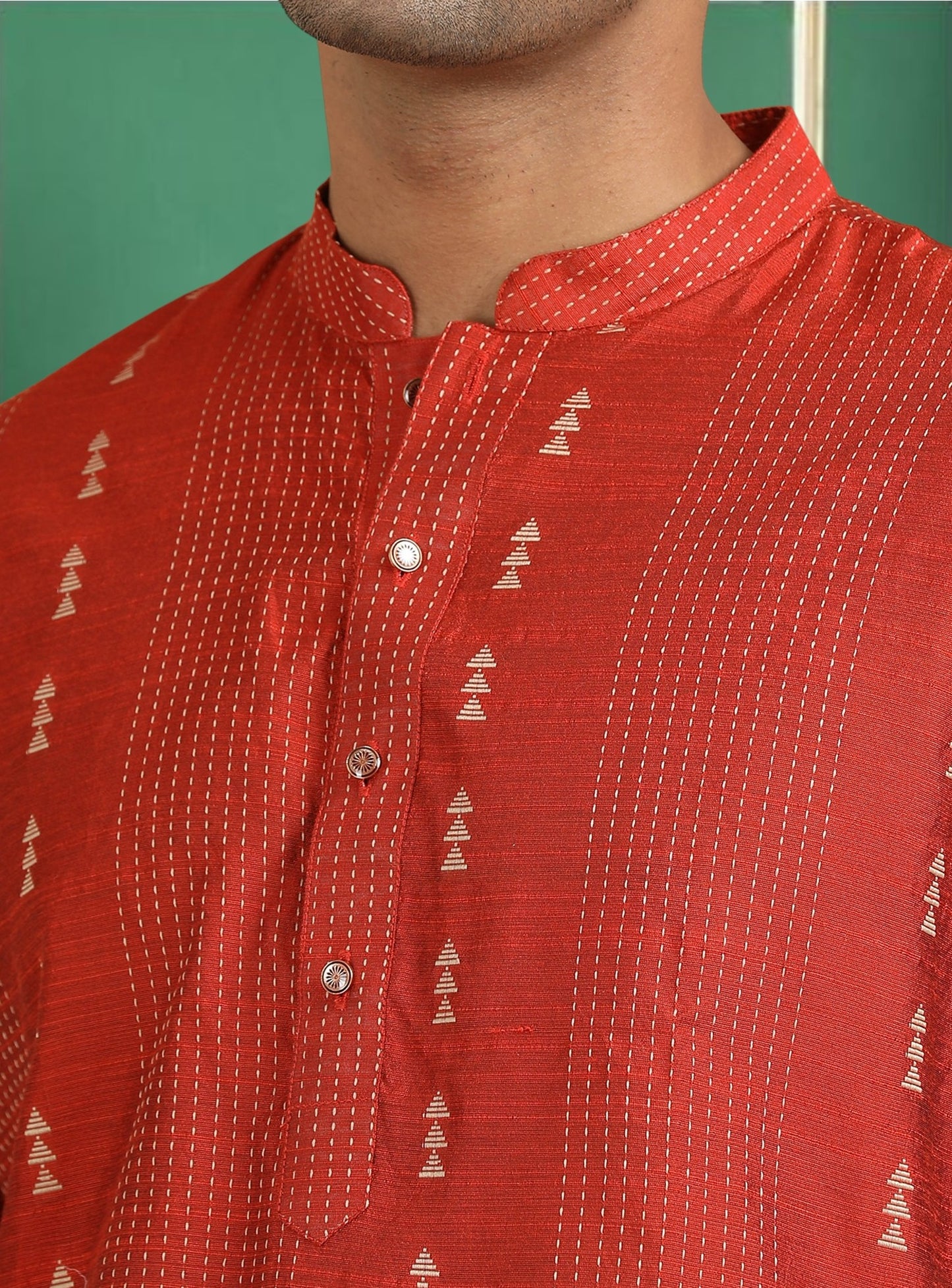 Tattva Maroon Toned Threadwork Short Kurta