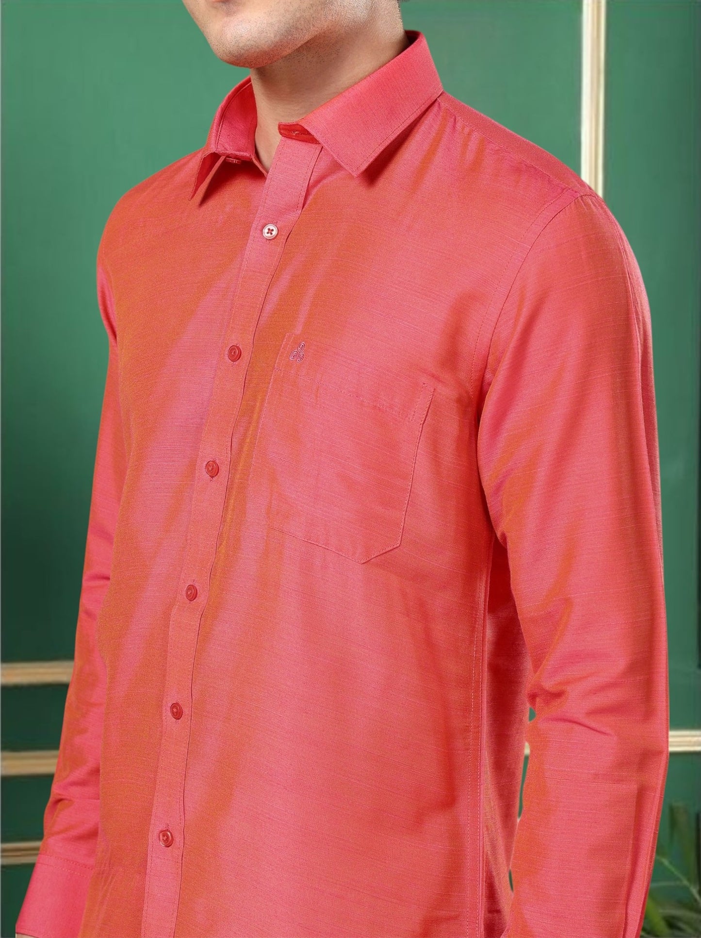 Tattva Men Fuchsia Solid Shirt