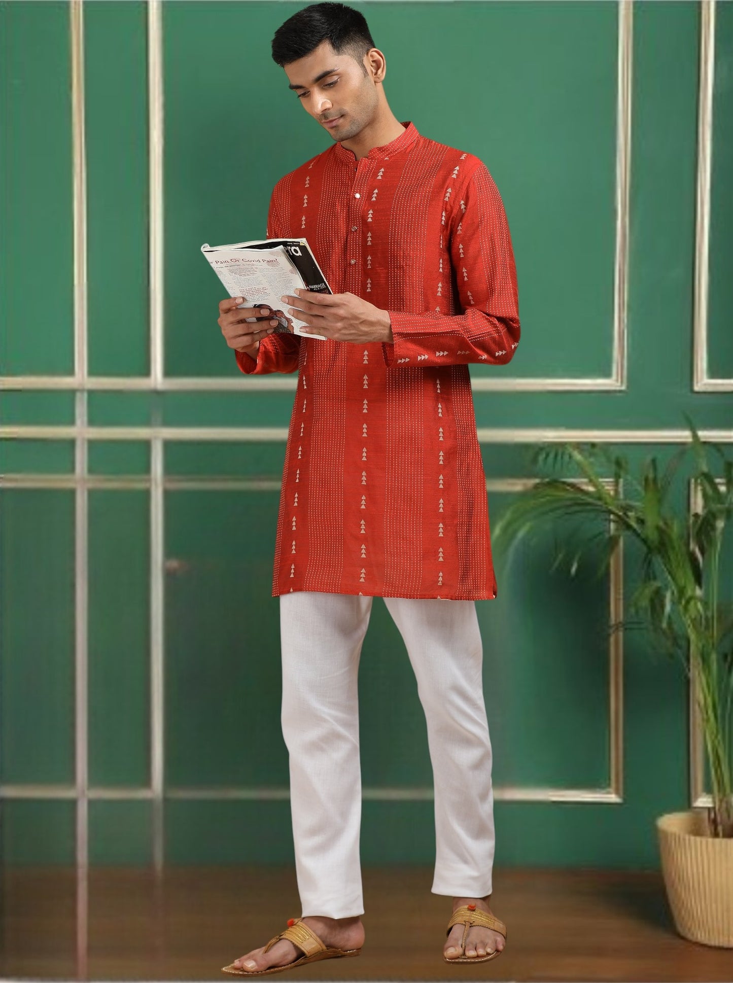 Tattva Maroon Toned Threadwork Short Kurta