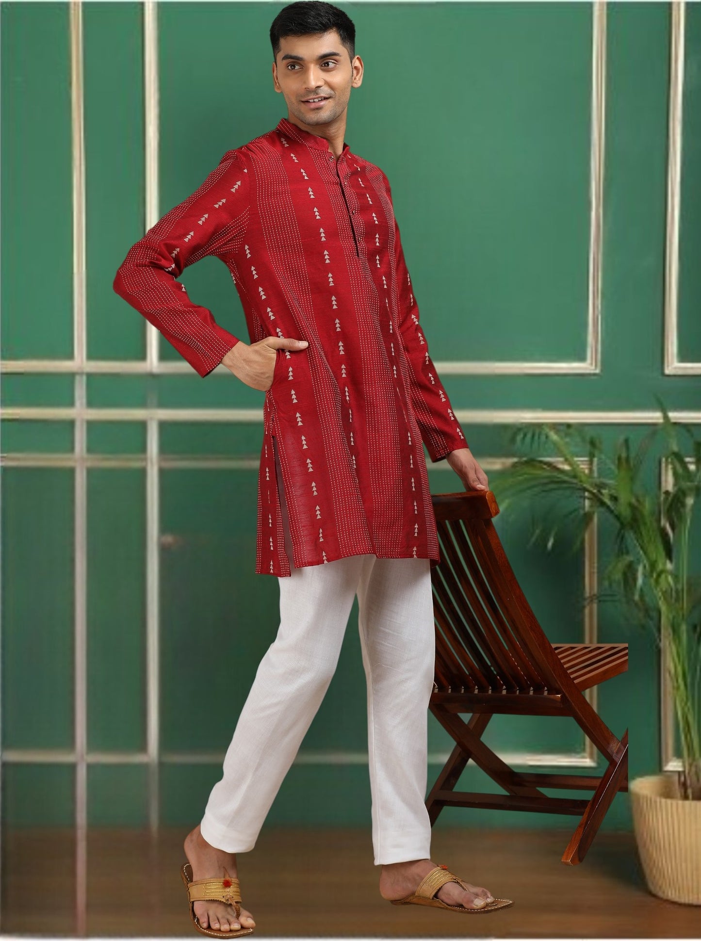 Tattva Red Toned Threadwork Short Kurta