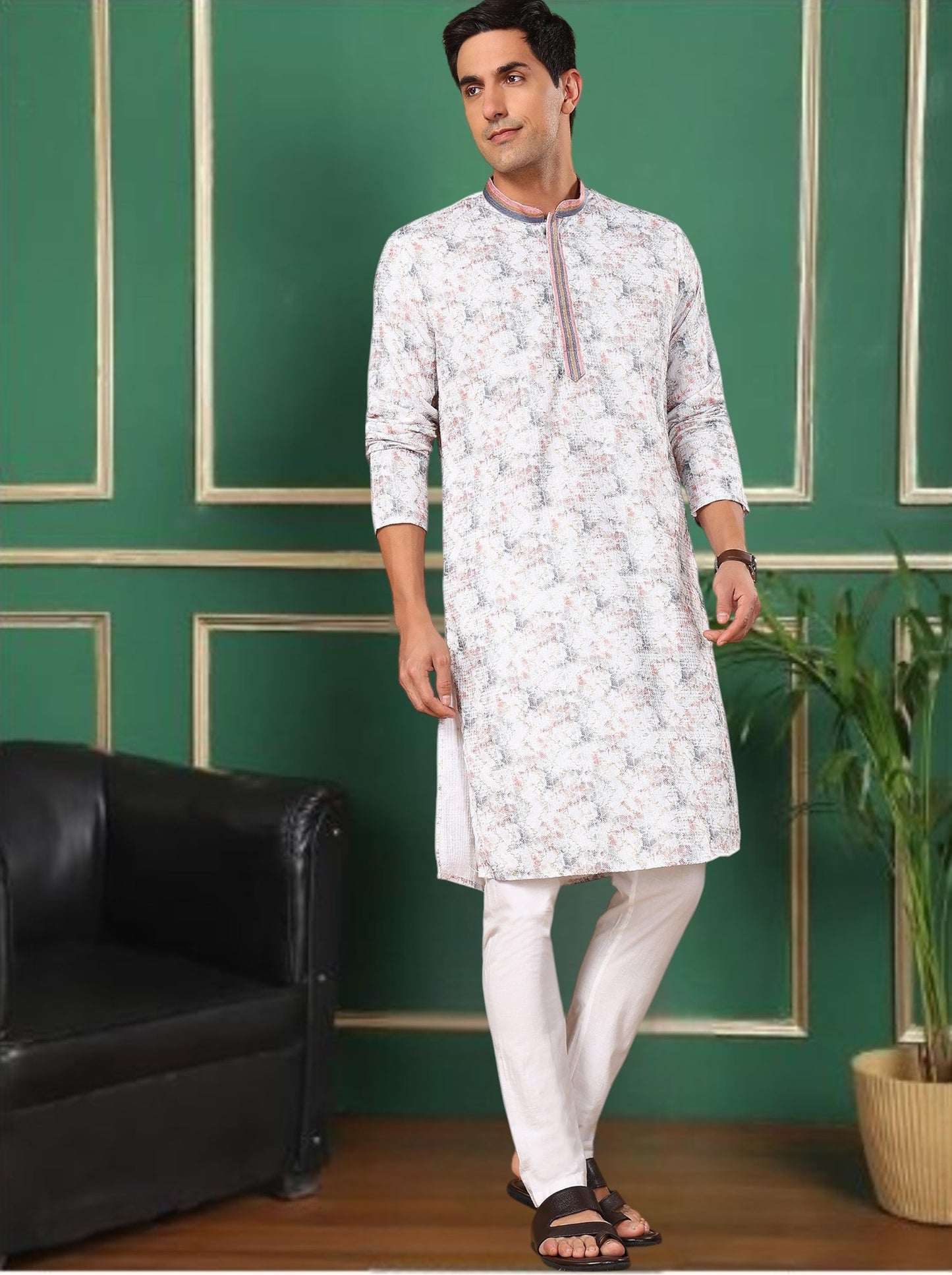 Tattva Men's Embroidered Thread Work Sequined Kurta