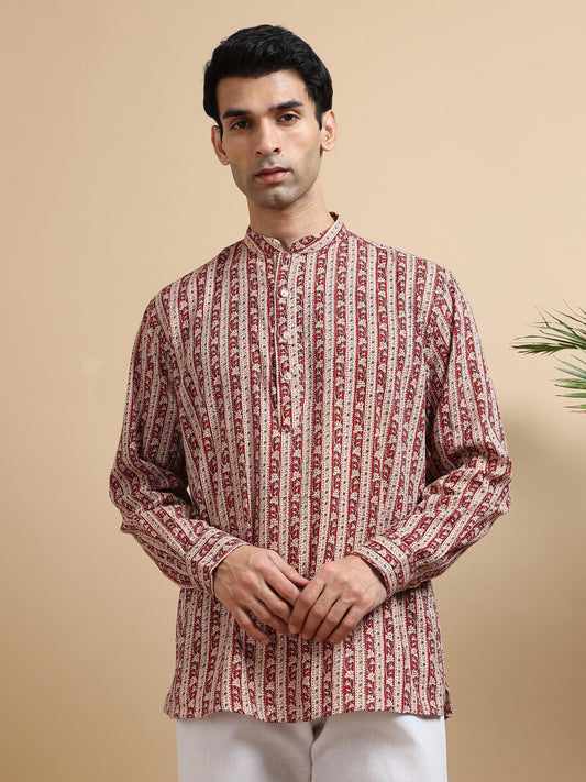 Tattva Men Floral Printed Woven Thread Super Short Kurta
