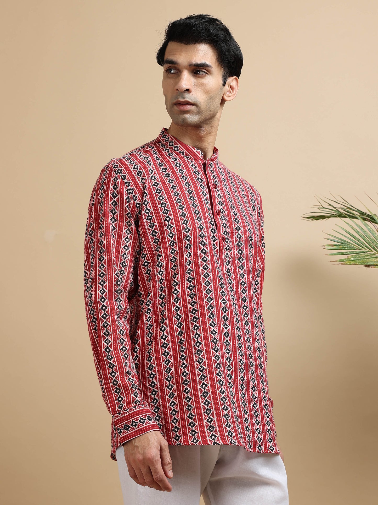 Tattva Men Geometric Printed Woven Thread Super Short Kurta