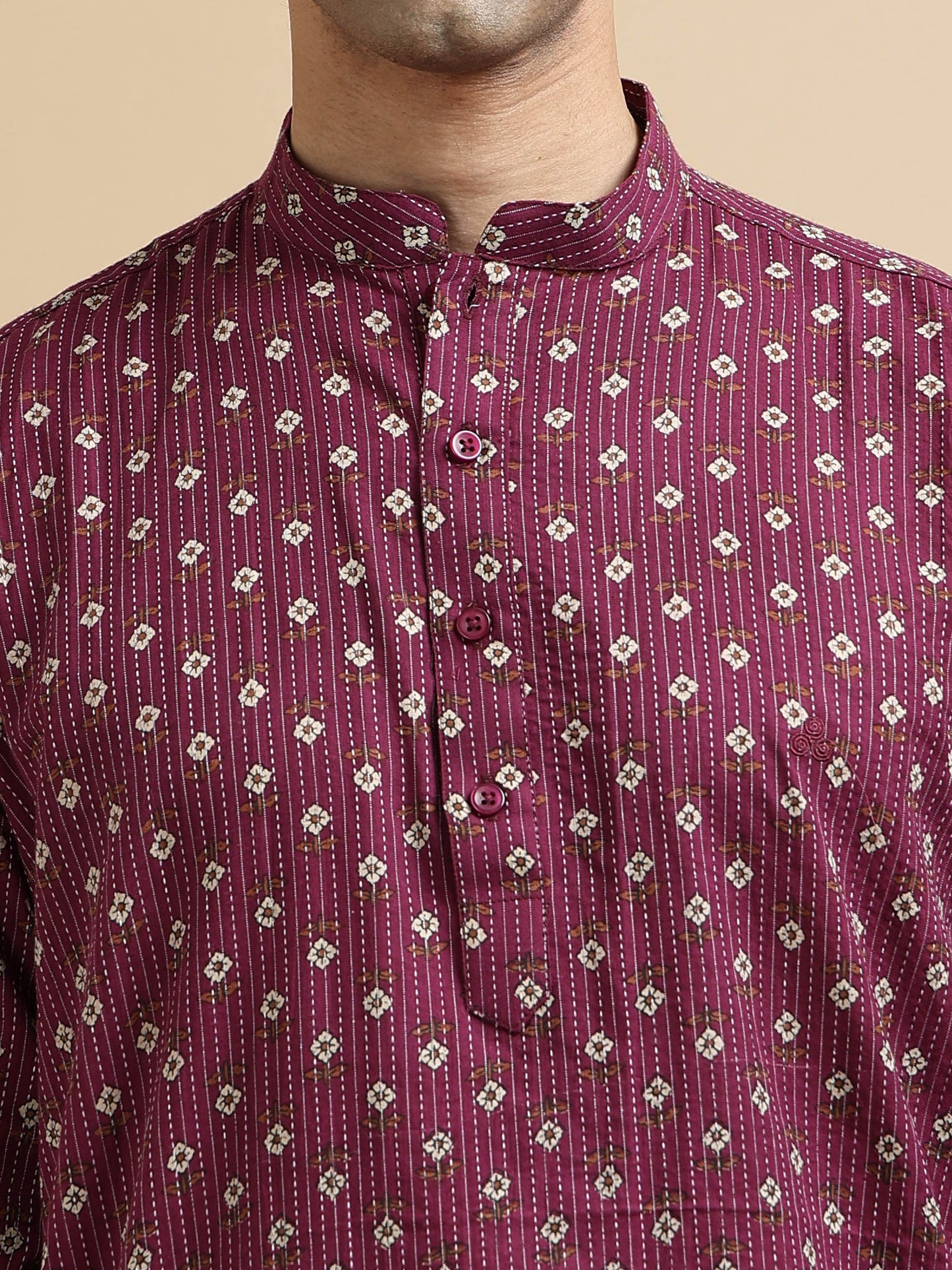 Tattva Men Floral Printed Woven Thread Super Short Kurta