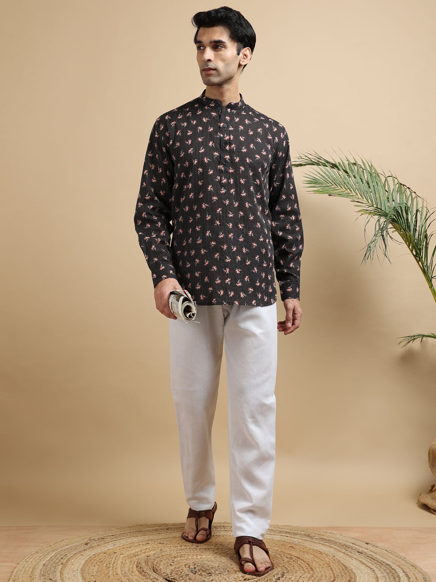 Tattva Men Floral Printed Woven Thread Super Short Kurta