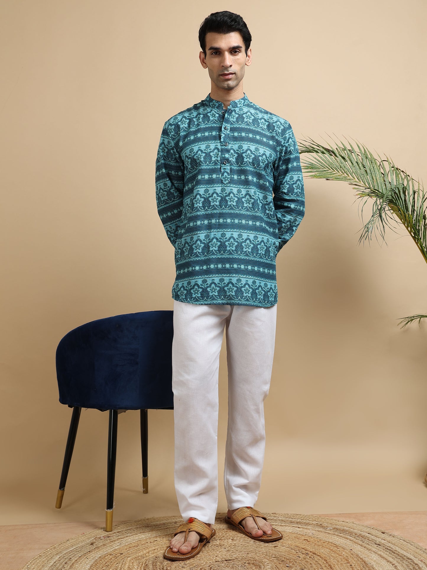 Tattva Men Floral Printed Woven Thread Super Short Kurta