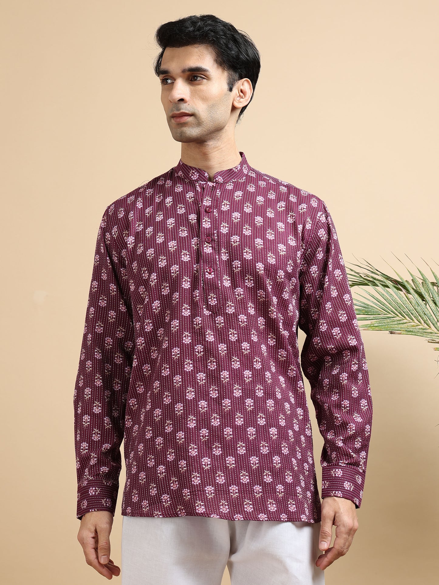 Tattva Men Floral Printed Woven Thread Super Short Kurta
