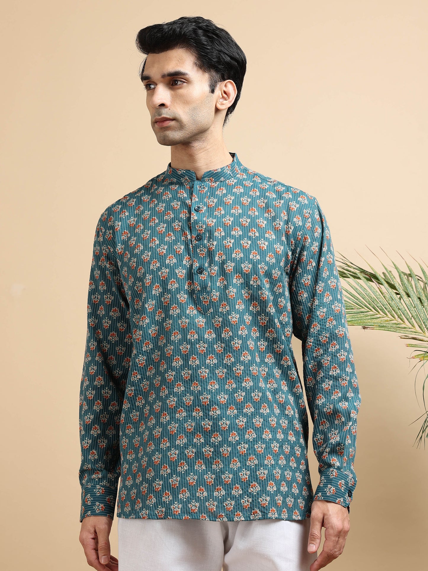 Tattva Men Floral Printed Woven Thread Super Short Kurta