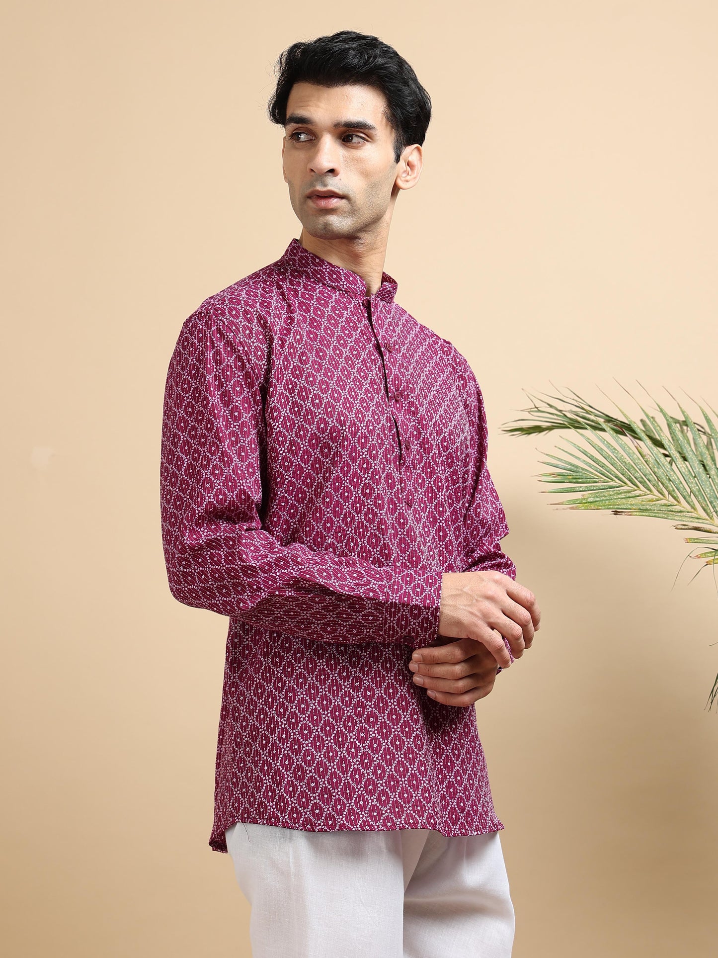 Tattva Men Geometric Printed Woven Thread Super Short Kurta