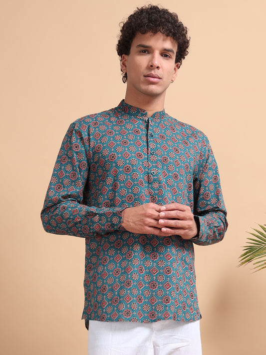 Tattva Men Printed Super Short Kurta