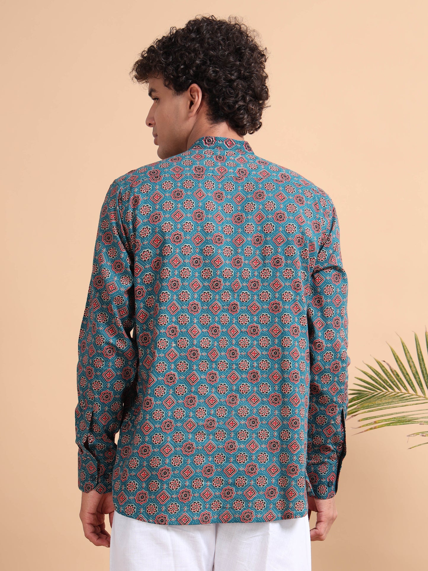 Tattva Men Printed Super Short Kurta