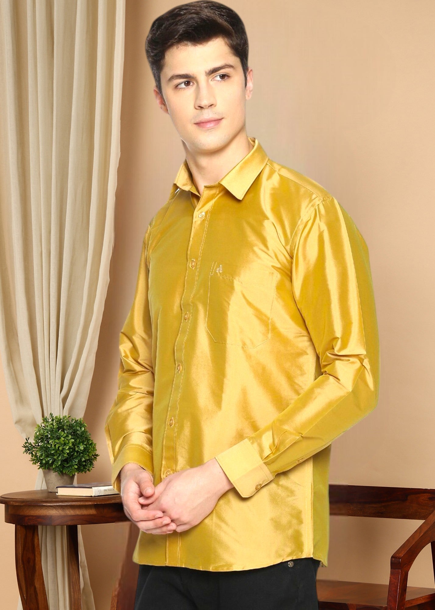 Tattva Men Gold-Toned Slim Fit Solid Casual Shirt