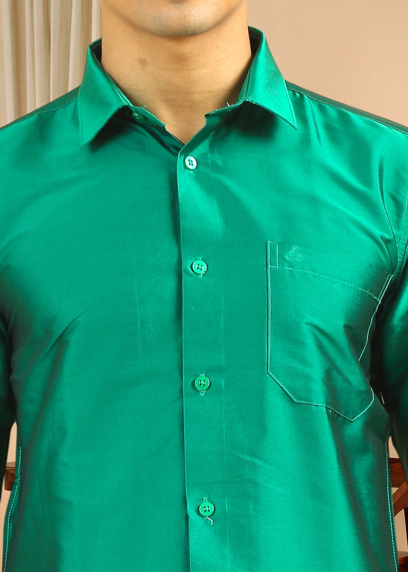 Tattva Men Classic Slim Fit Opaque Solid Casual Shirt