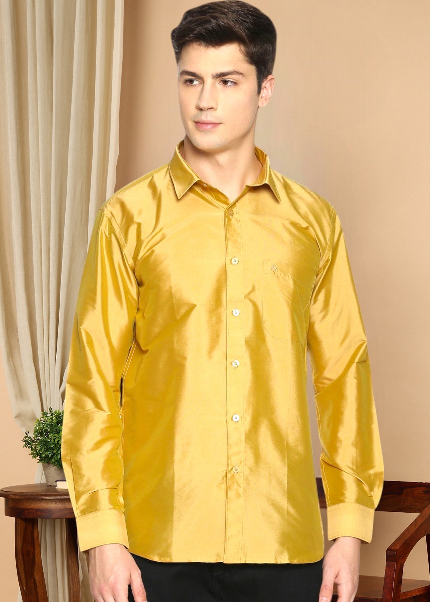 Tattva Men Gold-Toned Slim Fit Solid Casual Shirt