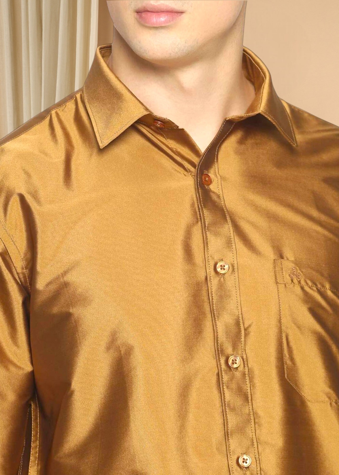 Tattva Men Solid Cut Away Collar Casual Shirt