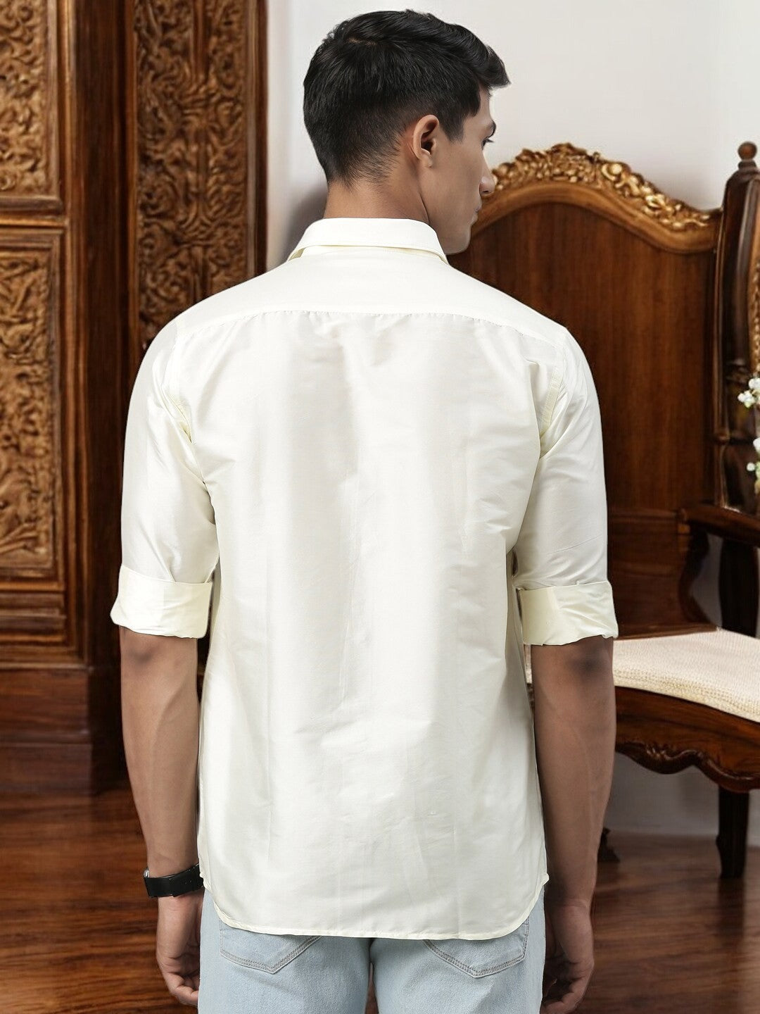 Tattva Mens White Solid Shirt