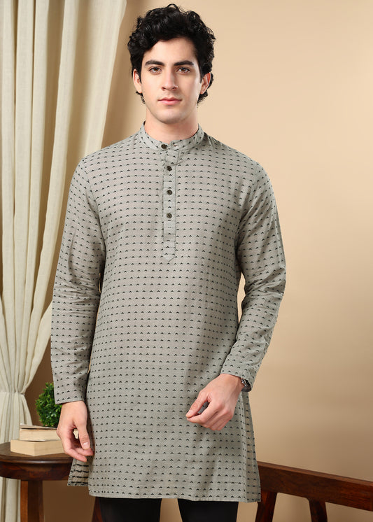 Tattva Men Thread Work Kurta