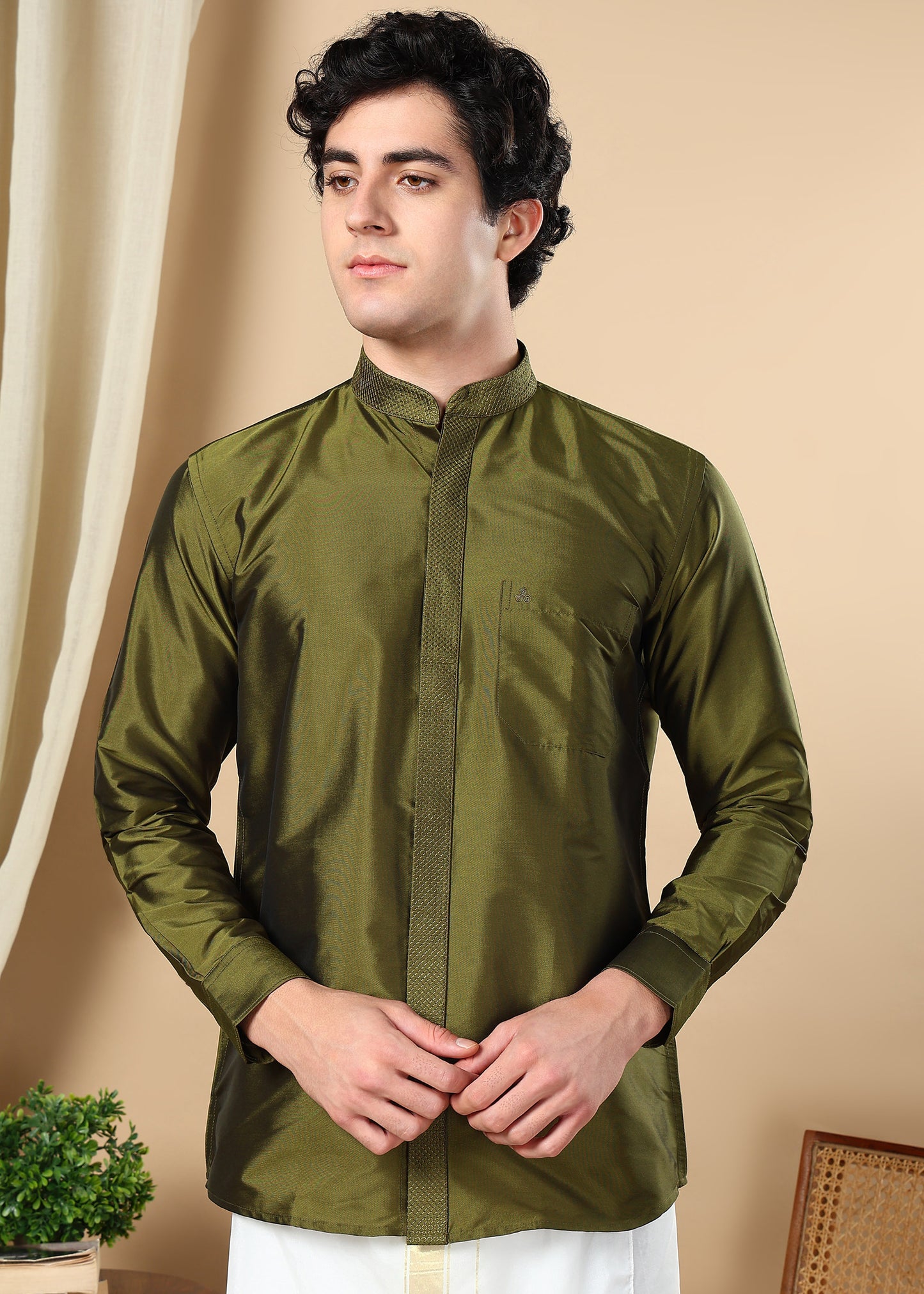 Tattva Men Olive Solid Shirt