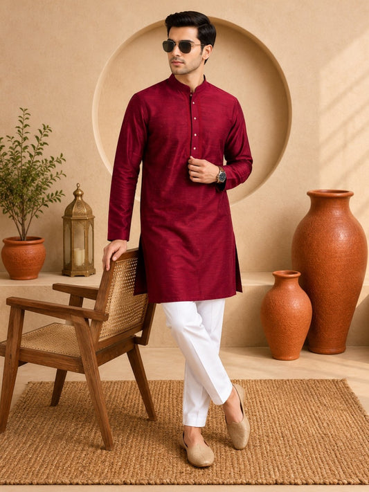 Tattva Men Embroidered Solid Short Kurta