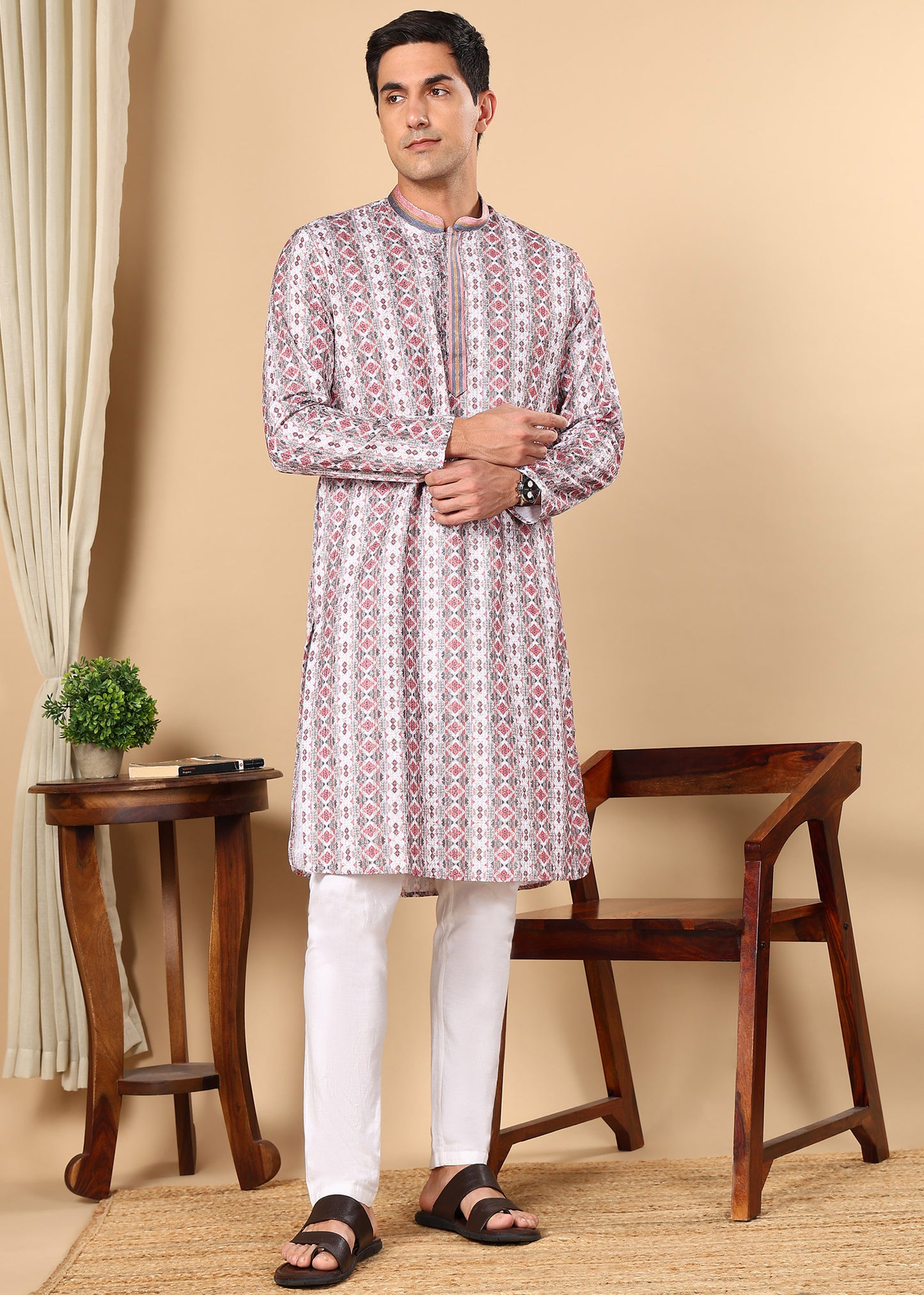 Tattva Men's Embroidered Thread Work Sequined Kurta