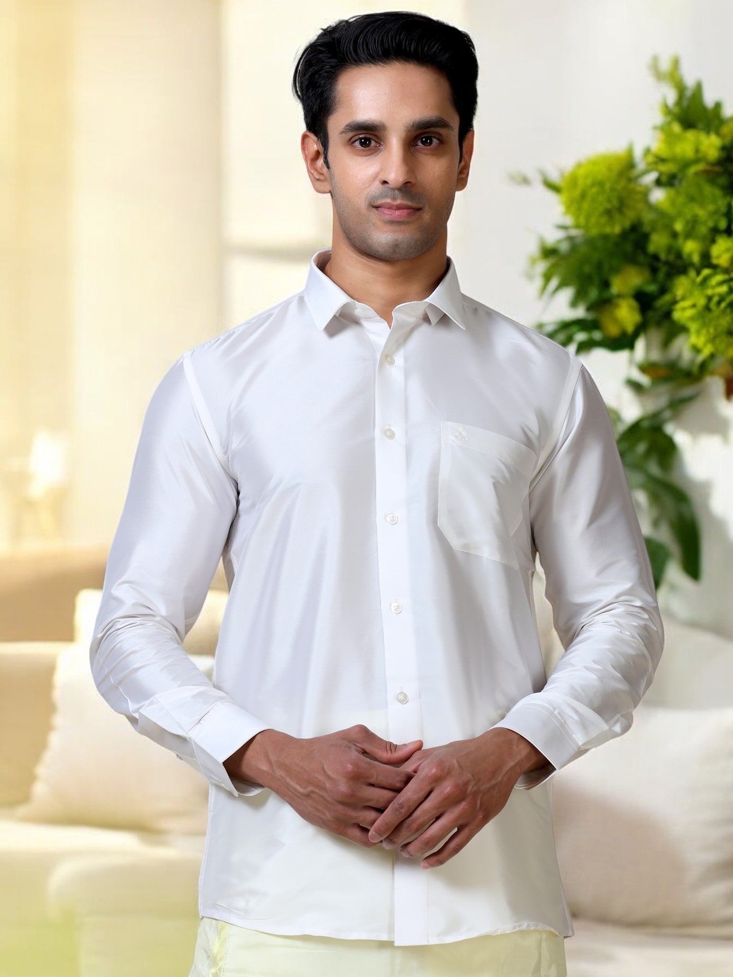 Tattva Men Slim Fit Solid Cut Away Collar Casual Shirt