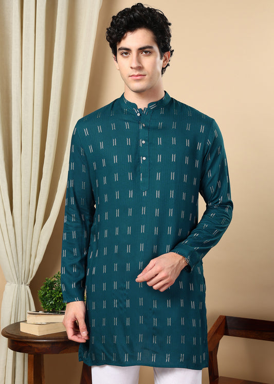 Tattva Men Thread Work Kurta