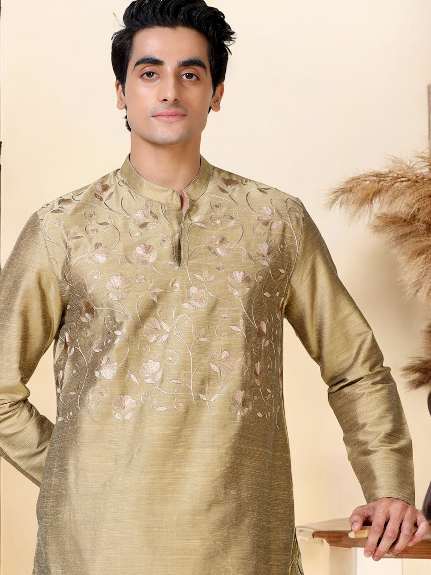 Tattva Men Embroidered Cotton Blend Asymmetric Kurta