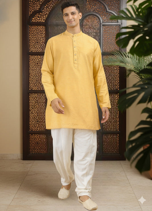 Tattva Men Solid Pure Cotton Short Kurta with Mandarin Collar