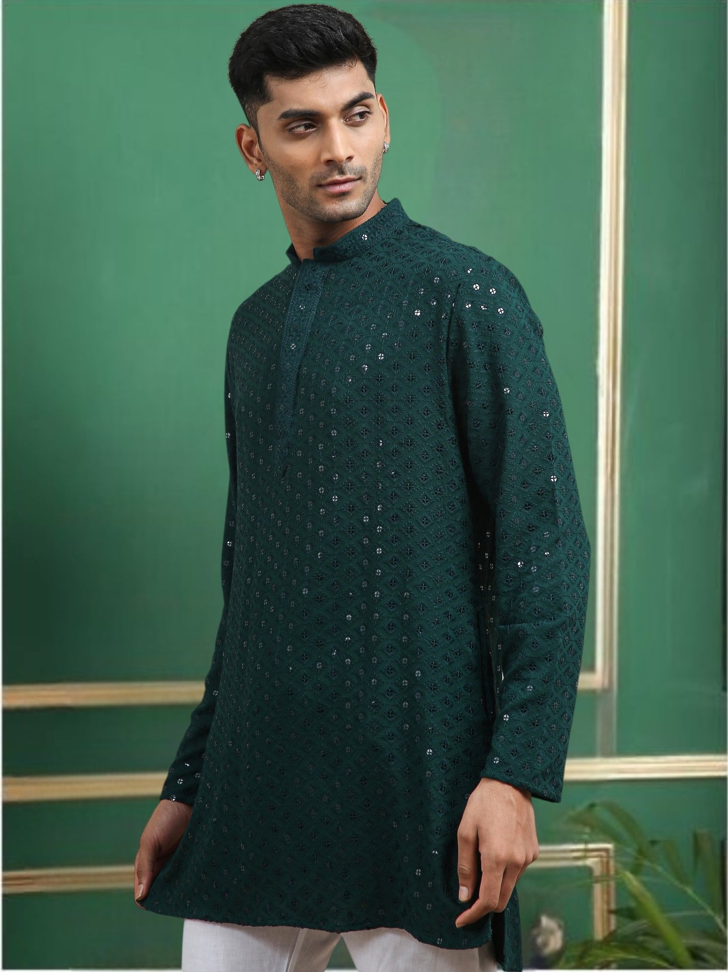 Tattva Dark Green Toned chikankari Cotton Short Kurta