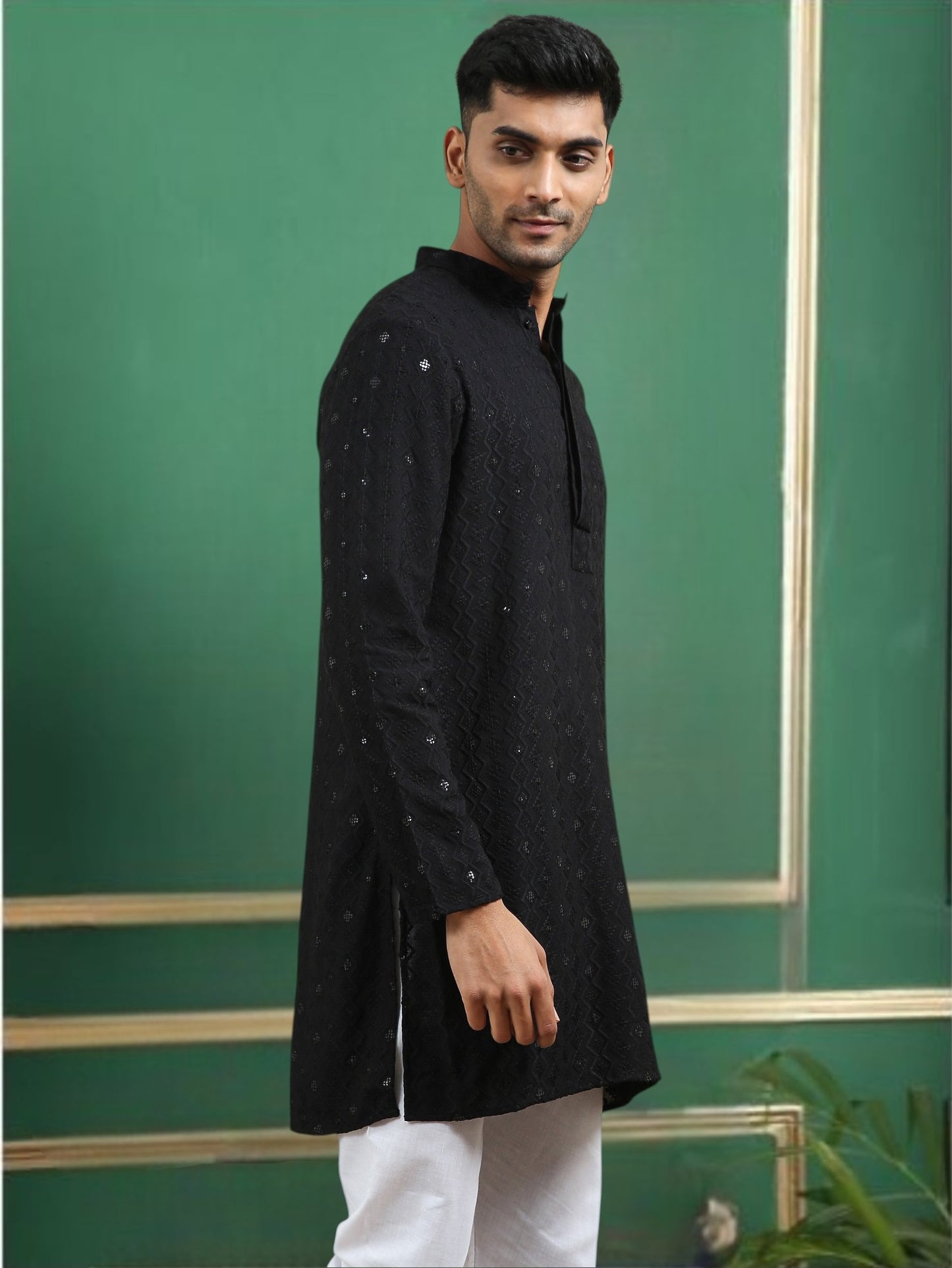 Tattva Black Toned chikankari Cotton Short Kurta