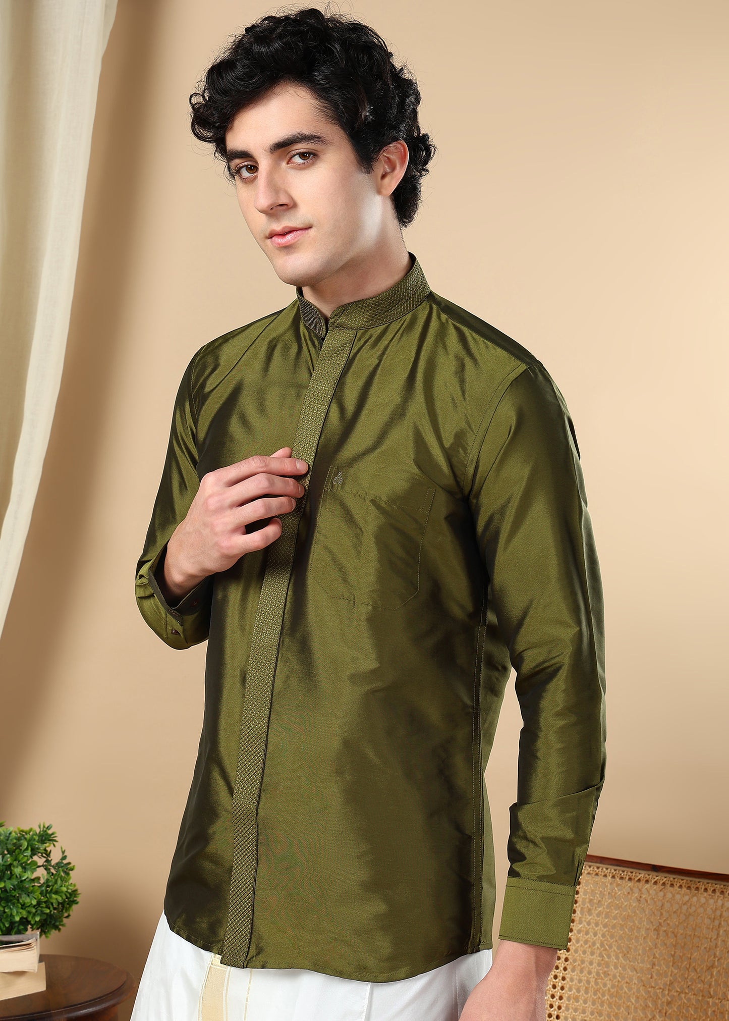 Tattva Men Olive Solid Shirt