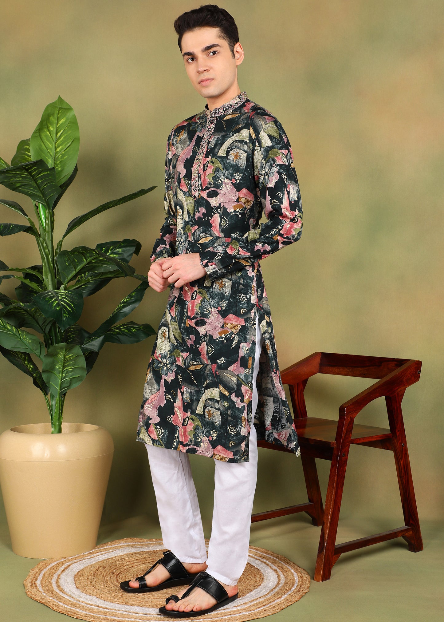 Tattva Men Abstract Printed Kurta Pyjama Set