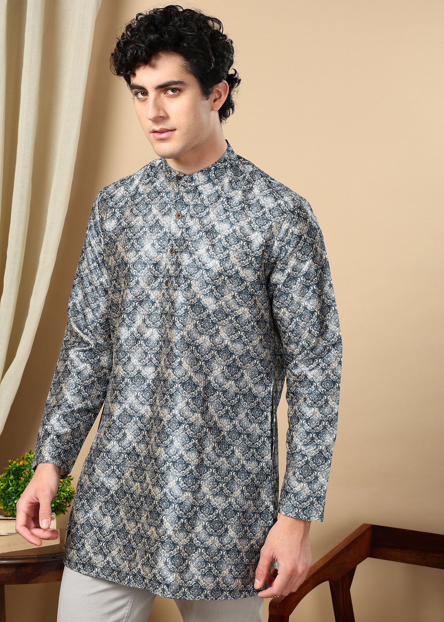 Tattva Black Printed Short Kurta