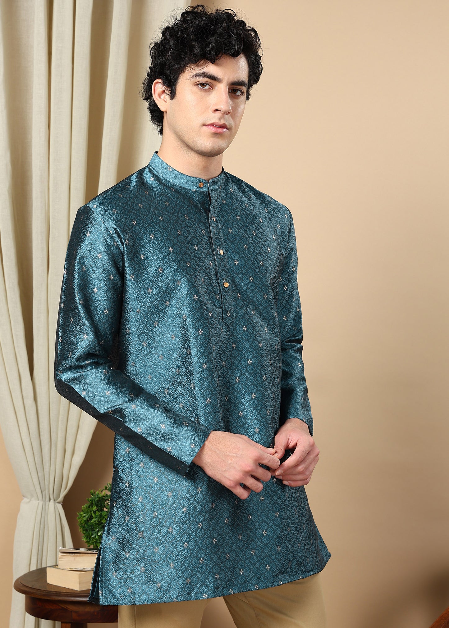 Tattva Blue Toned Woven Design Short Kurta