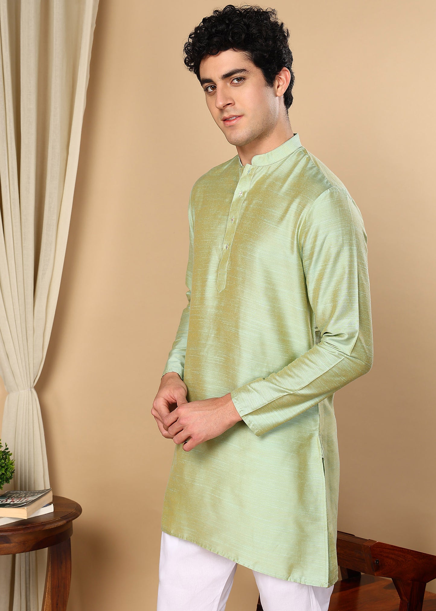 Tattva Olive Toned Solid Short Straight Kurta