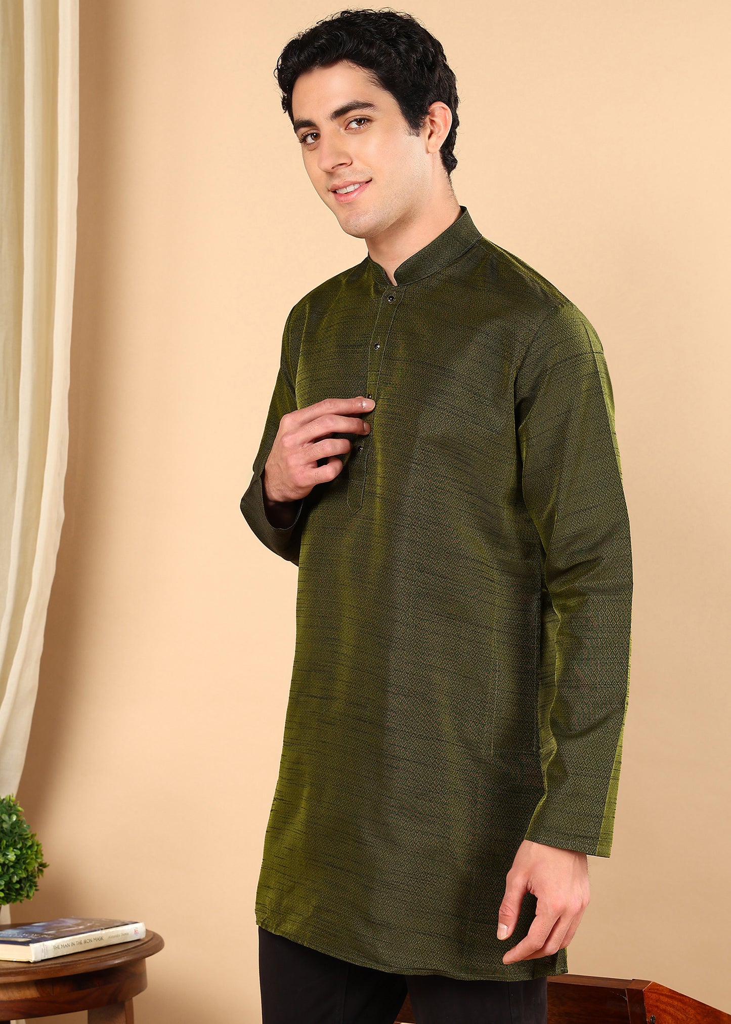 Tattva Men Dark Green Woven Design Kurta