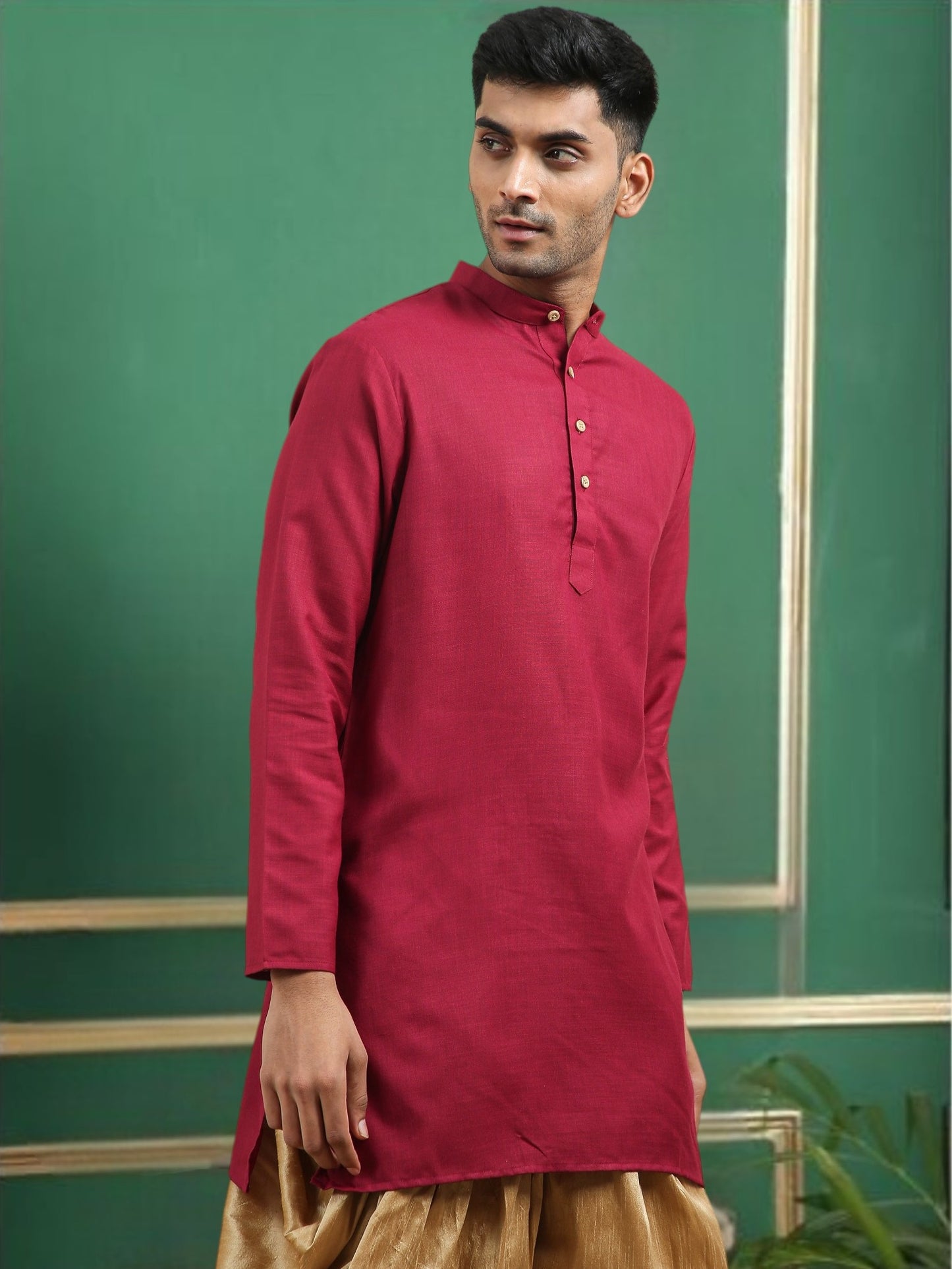Tattva Maroon Toned Solid Cotton Short Kurta