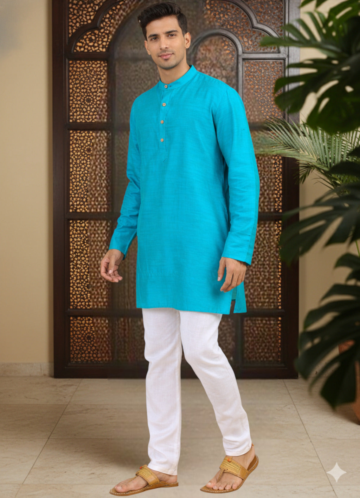 Tattva Men Solid Pure Cotton Short Kurta with Mandarin Collar