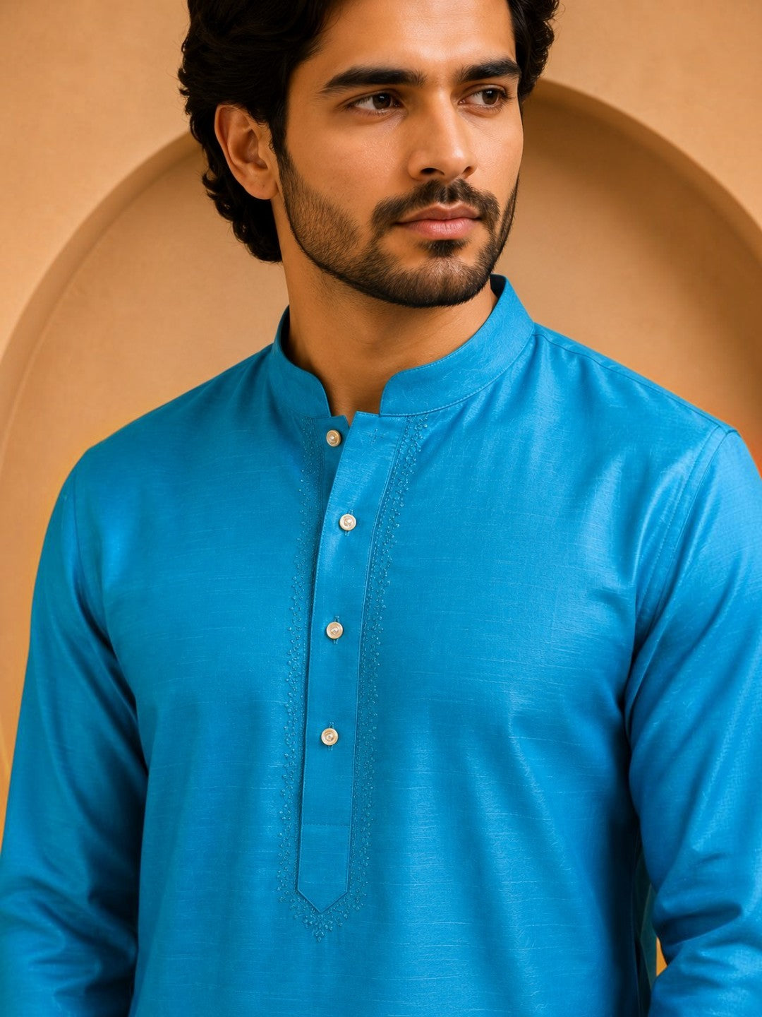 Tattva Solid Embroidered Mandarin Collar Short Kurta