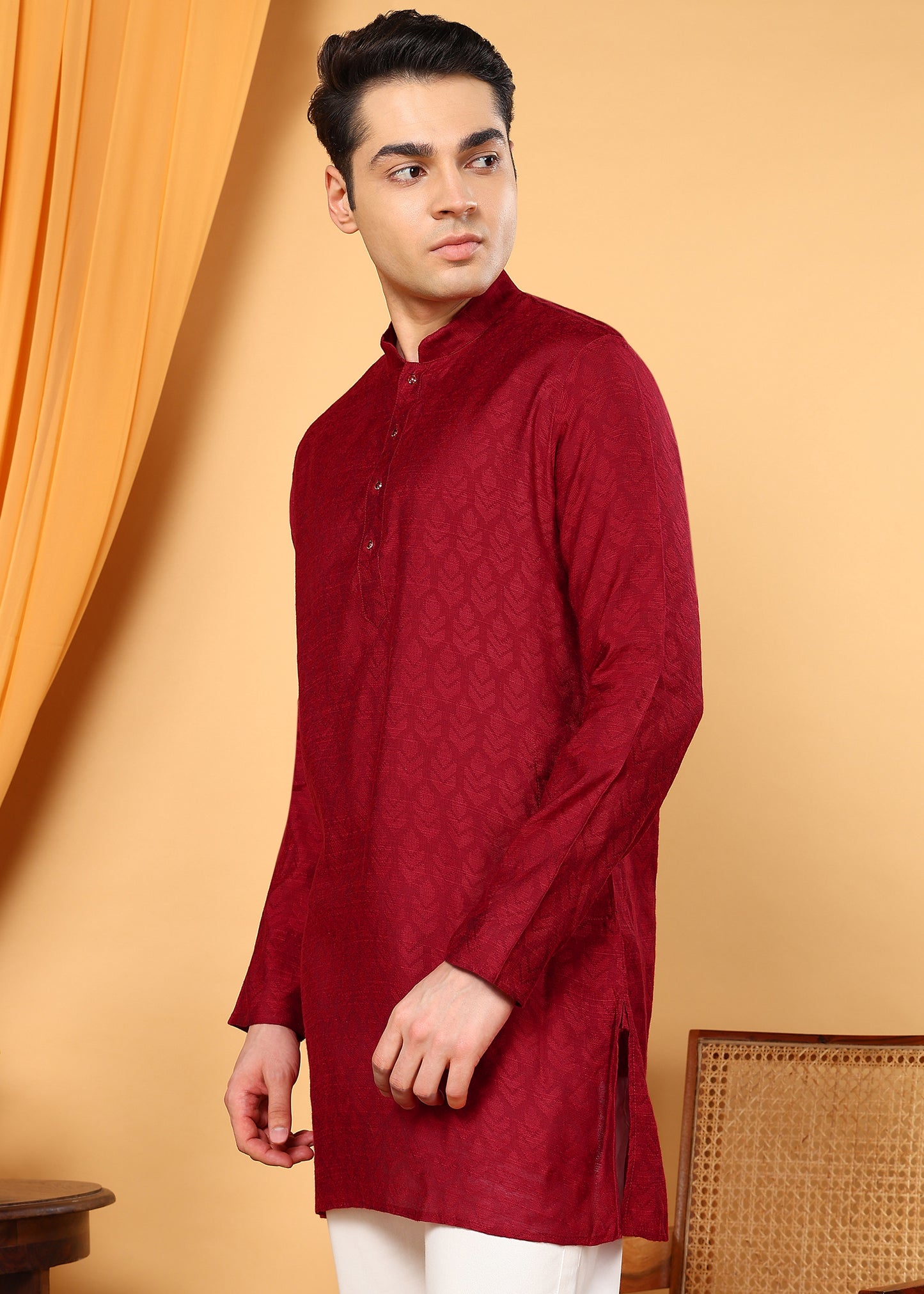 Tattva Men Maroon Colored Floral Embroidered Short Kurta