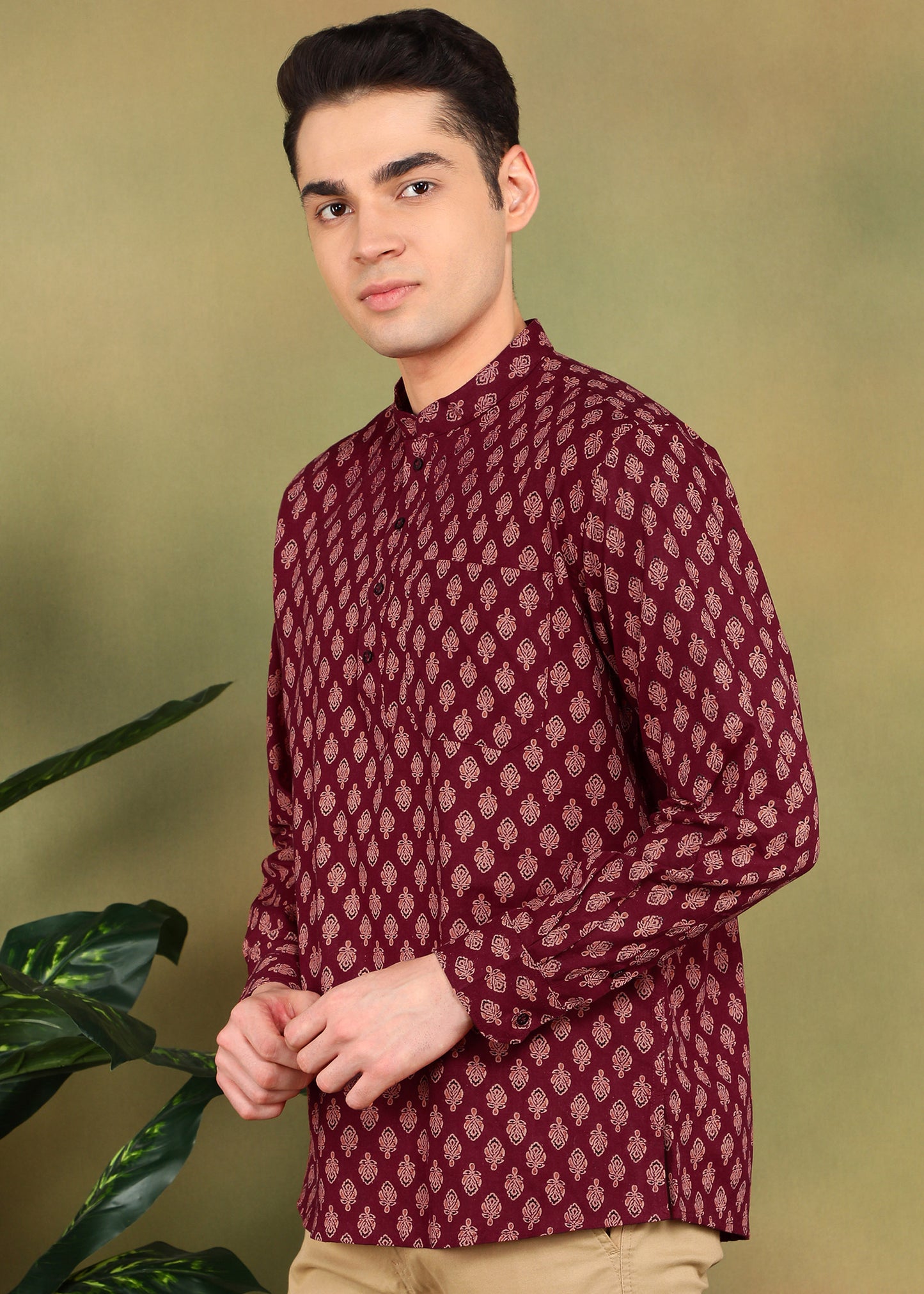 Tattva Men Maroon Short Kurta