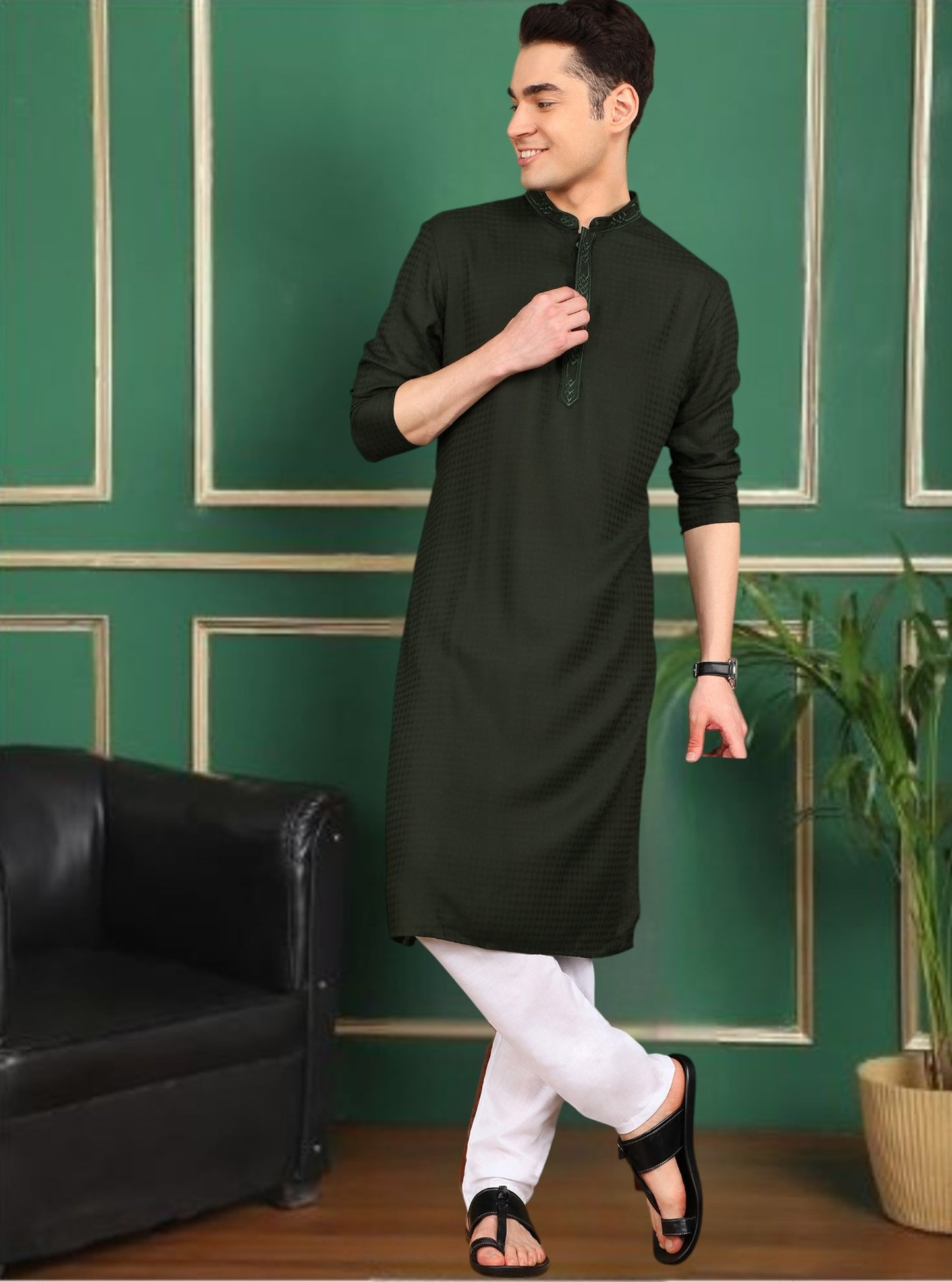 Tattva Men Geometric Kurta Pyjama Set