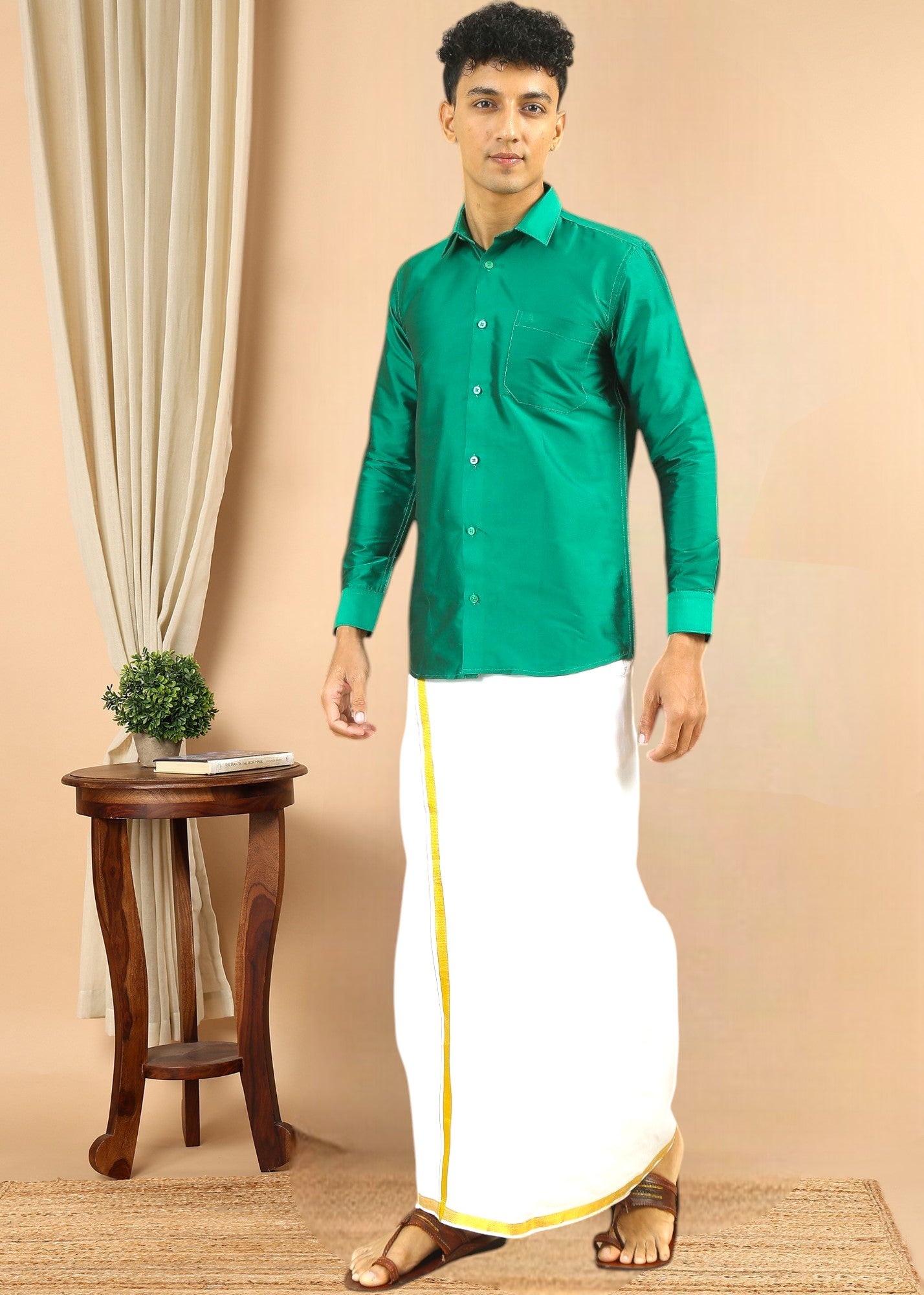 Tattva Men Classic Slim Fit Opaque Solid Casual Shirt