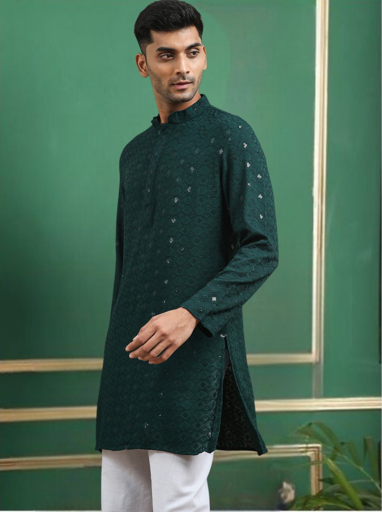 Tattva Dark Green Toned chikankari Cotton Short Kurta
