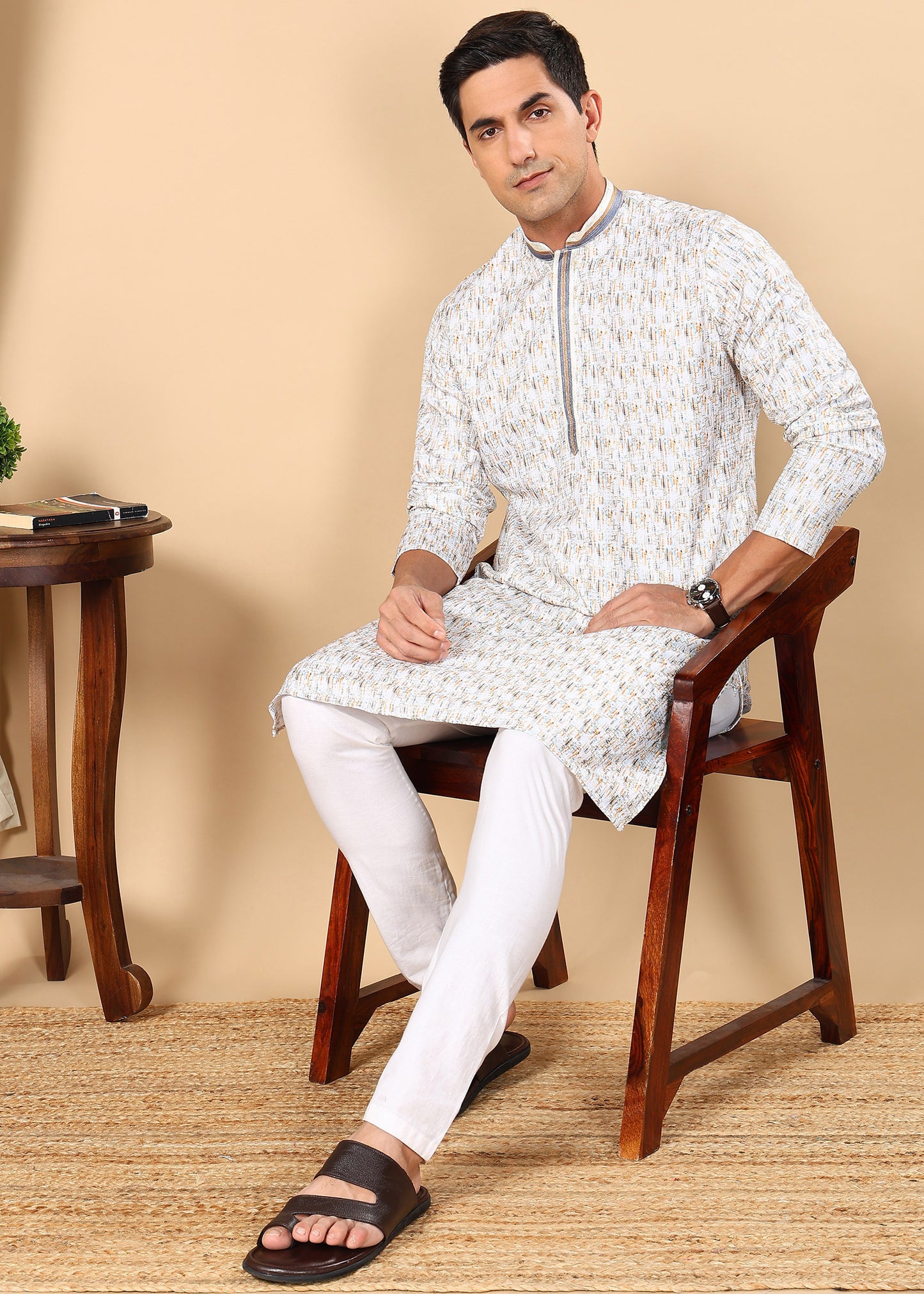 Tattva Men's Embroidered Thread Work Sequinned Kurta