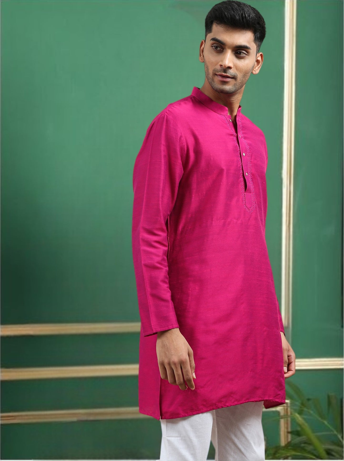 Tattva Fuchsia Toned Embroidered Cotton Short Kurta