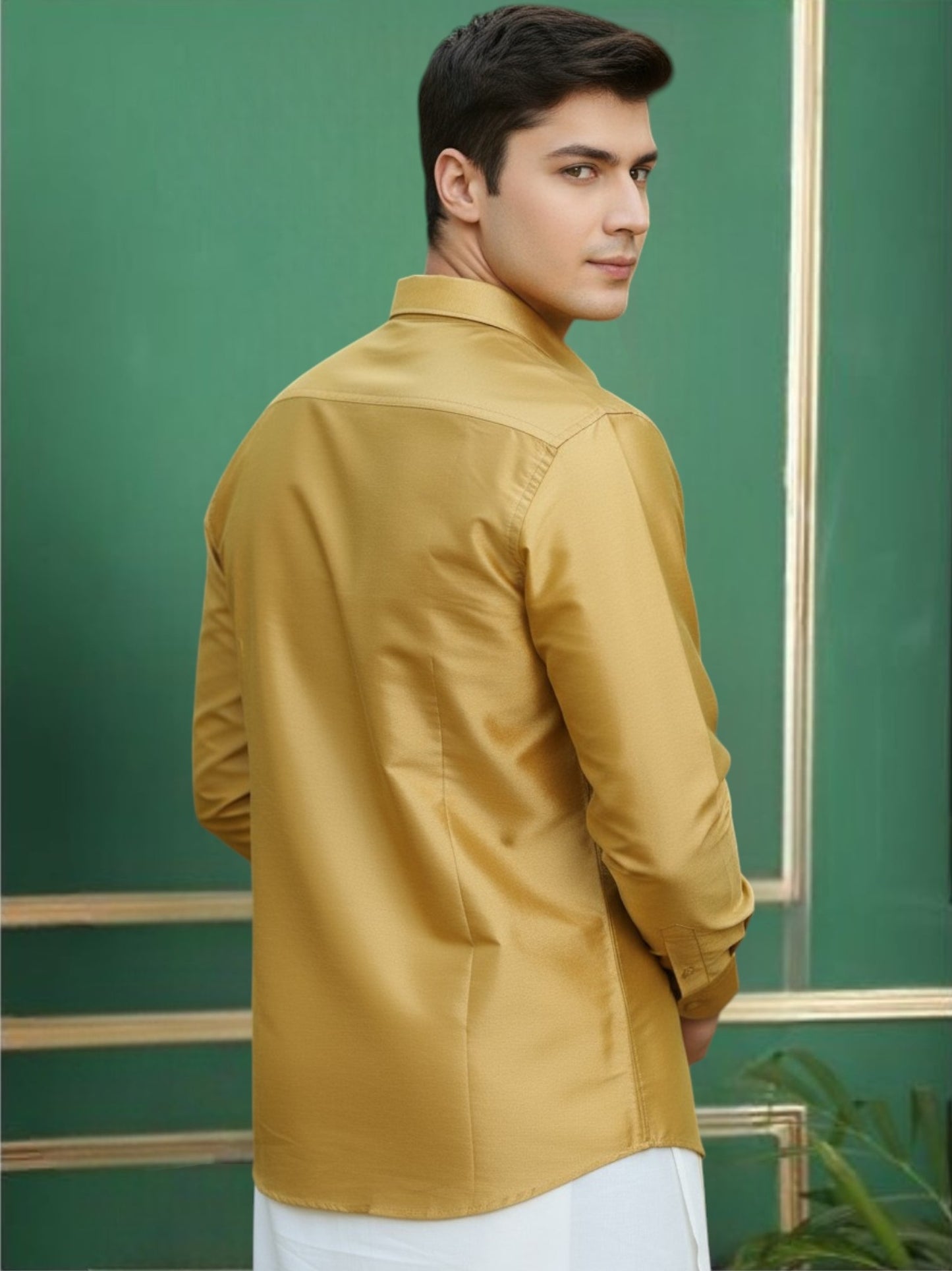 Tattva Men Gold-Toned Slim Fit Solid Casual Shirt