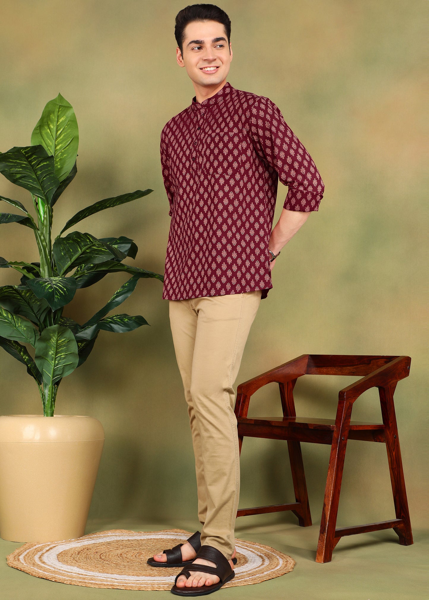 Tattva Men Maroon Short Kurta