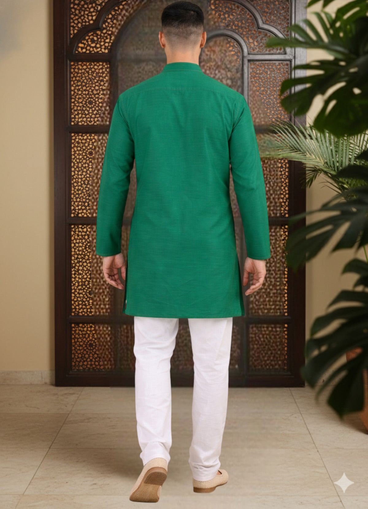 Tattva Men Solid Pure Cotton Short Kurta with Mandarin Collar