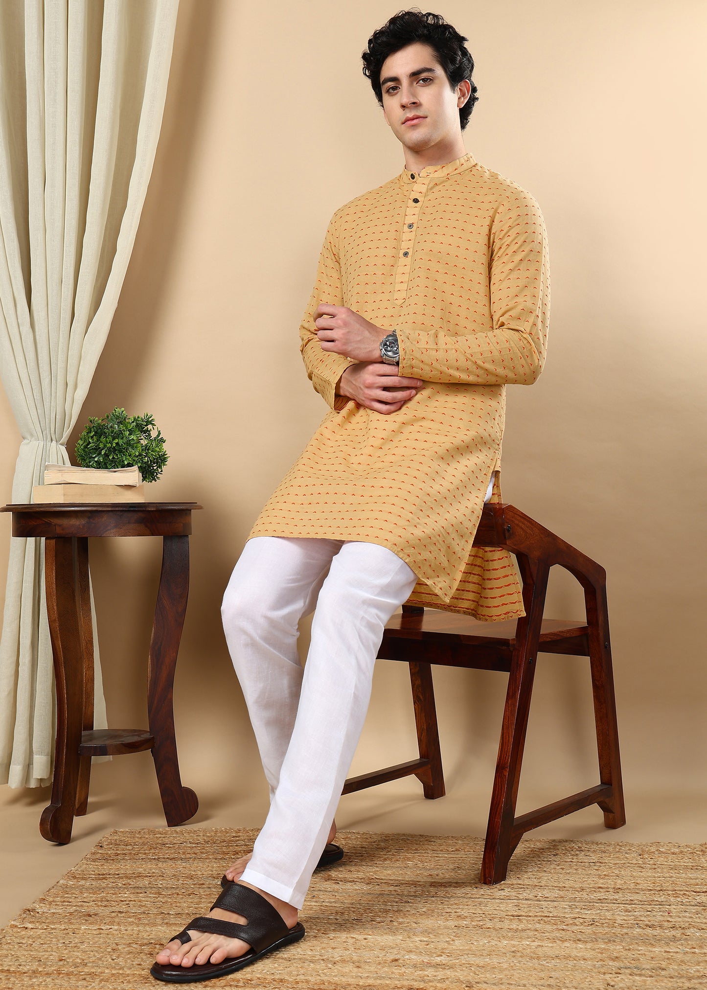 Tattva Men Thread Work Kurta